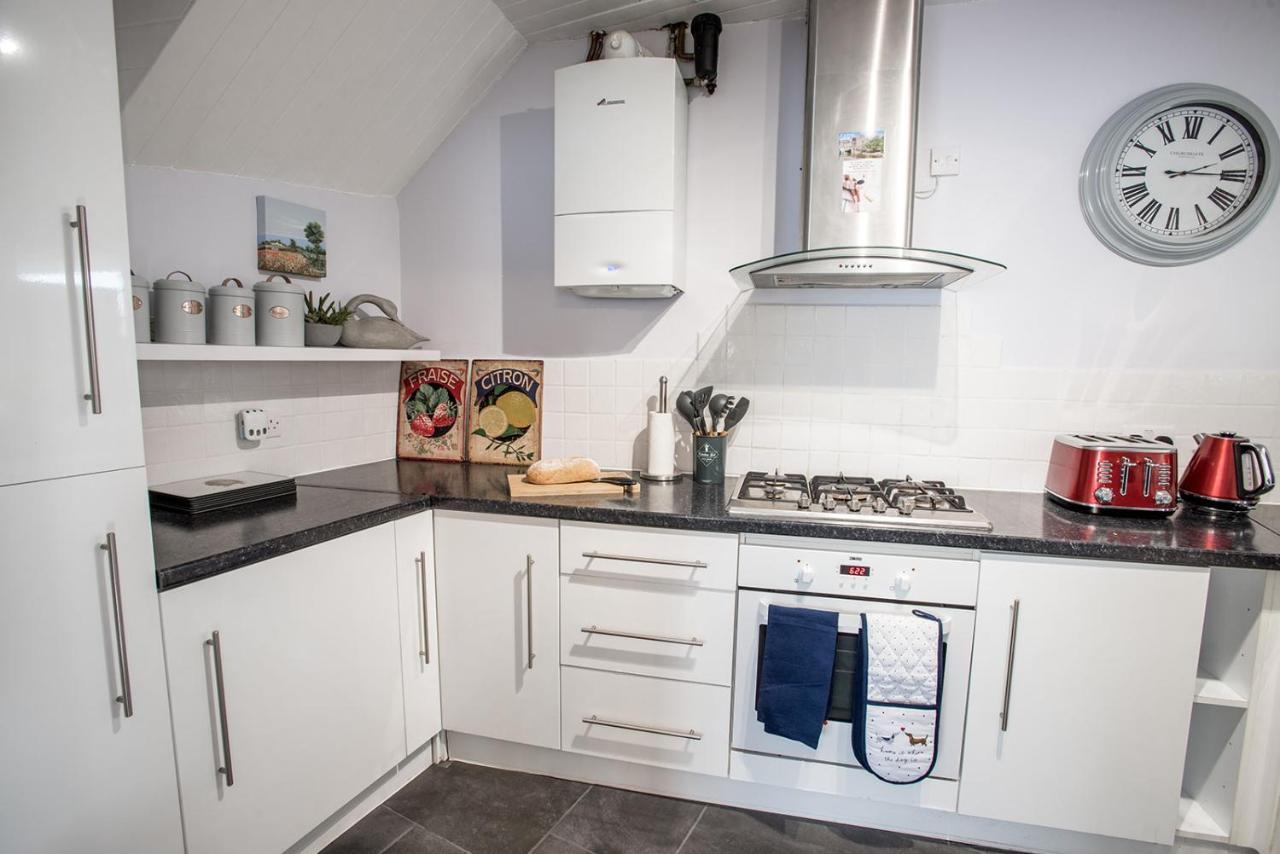 Newly Renovated Old Bakery House In Bath, 3 Bedroom, Free Parking Kültér fotó