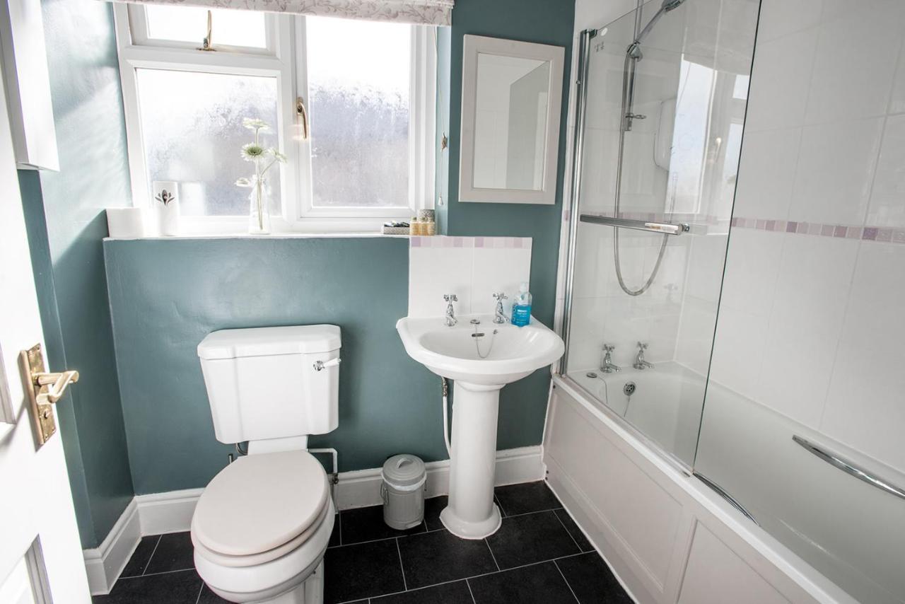 Newly Renovated Old Bakery House In Bath, 3 Bedroom, Free Parking Kültér fotó